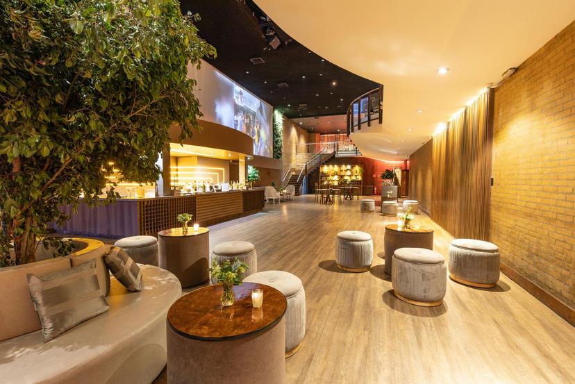 Marriott vs Hyatt: How To Decide Which Brand Works Best for You