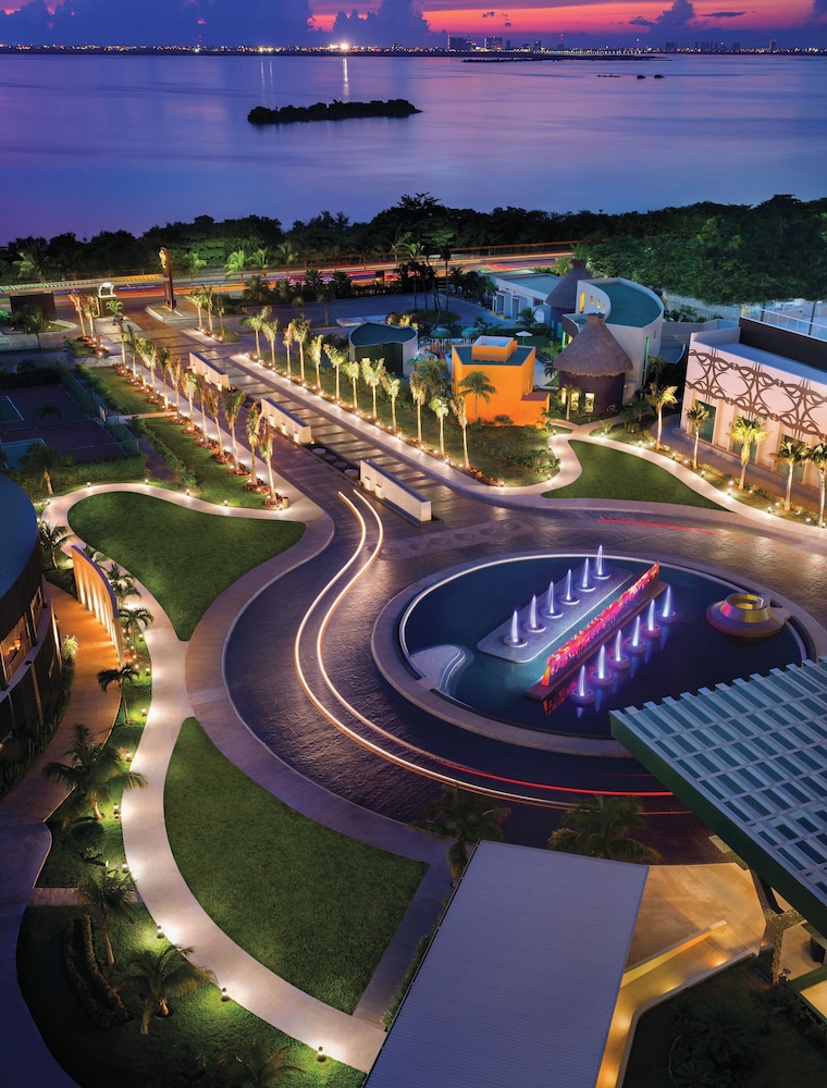 Hard Rock Hotel Cancun -  All Inclusive